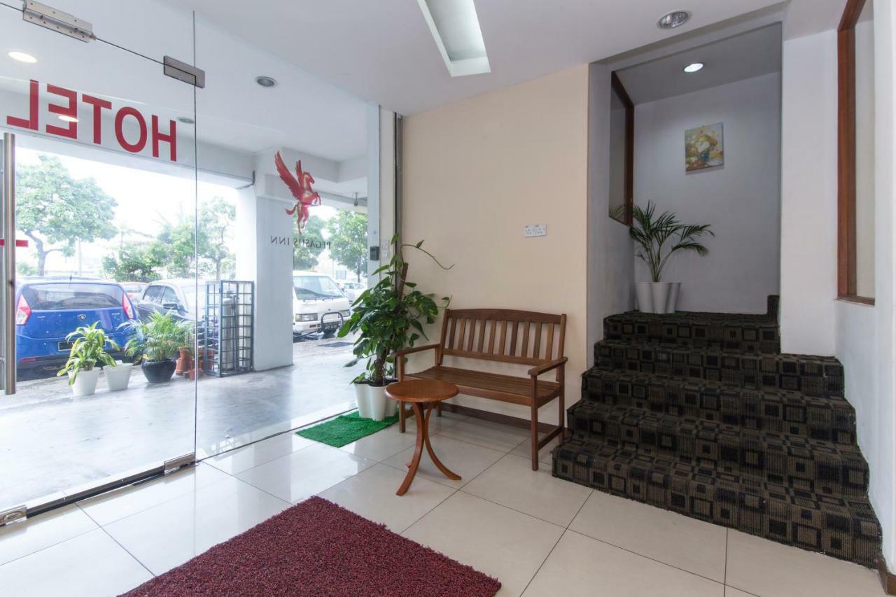 Fumah Hotel Shah Alam Exterior photo