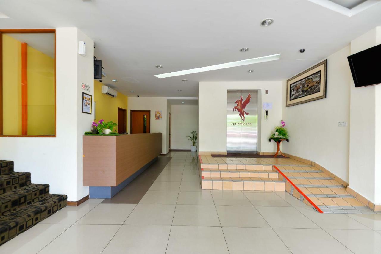 Fumah Hotel Shah Alam Exterior photo